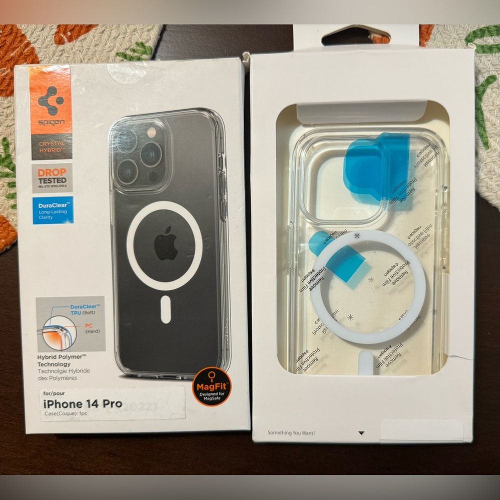 iPhone 14pro case - Picture 2 of 7